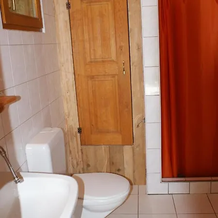 Rustikale Und Grosszuegige Appartement *