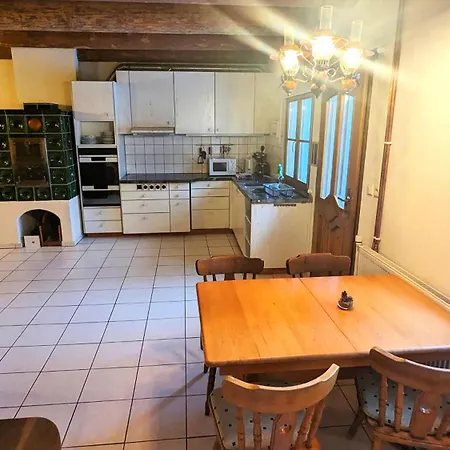 Appartement Rustikale Und Grosszuegige Kasperske Hory